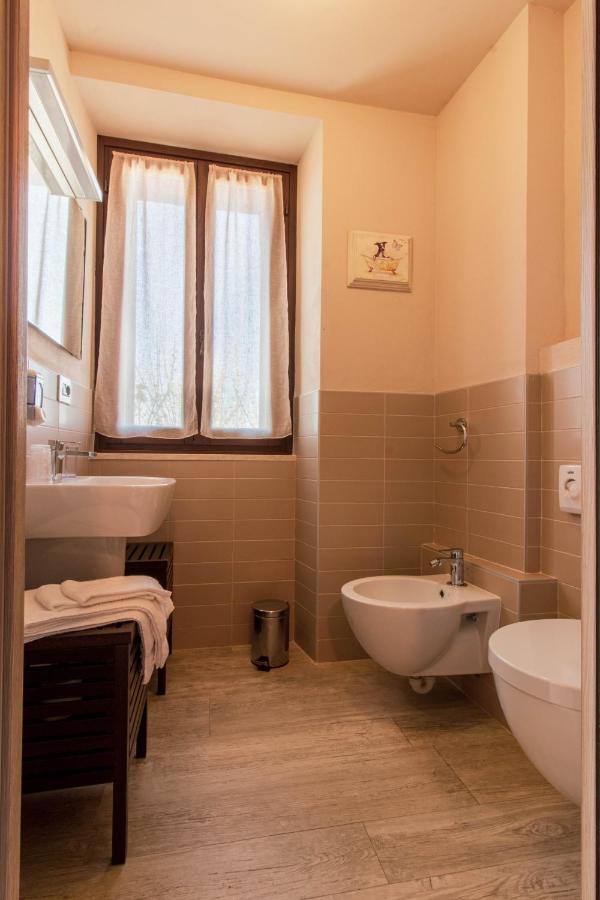 Poggio Dei Farinetti Bed and Breakfast Diano dʼAlba Εξωτερικό φωτογραφία