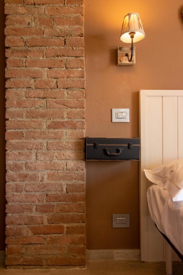Poggio Dei Farinetti Bed and Breakfast Diano dʼAlba Εξωτερικό φωτογραφία
