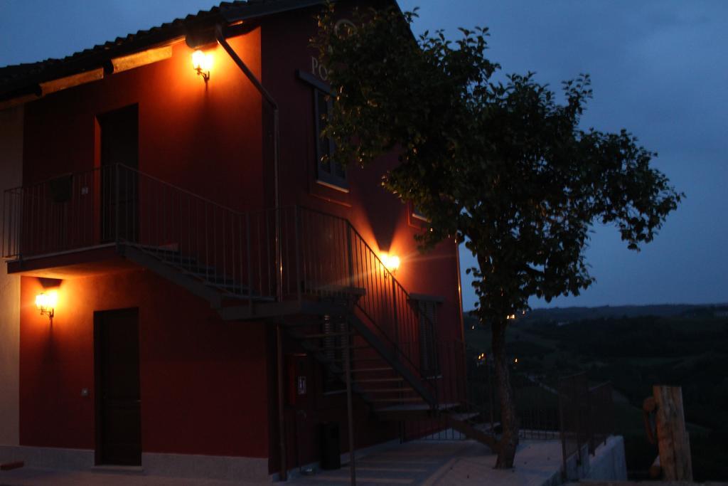 Poggio Dei Farinetti Bed and Breakfast Diano dʼAlba Εξωτερικό φωτογραφία