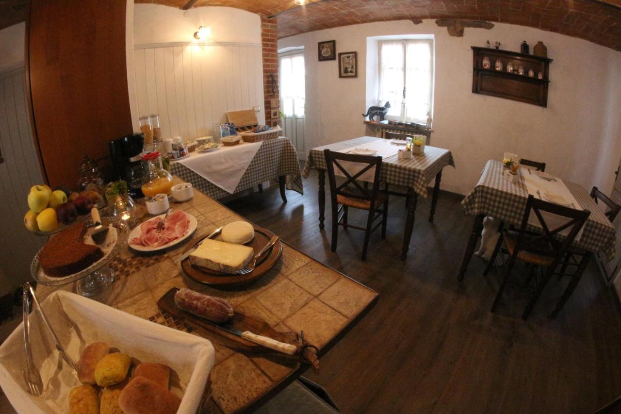 Poggio Dei Farinetti Bed and Breakfast Diano dʼAlba Εξωτερικό φωτογραφία