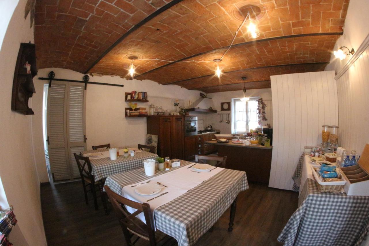 Poggio Dei Farinetti Bed and Breakfast Diano dʼAlba Εξωτερικό φωτογραφία